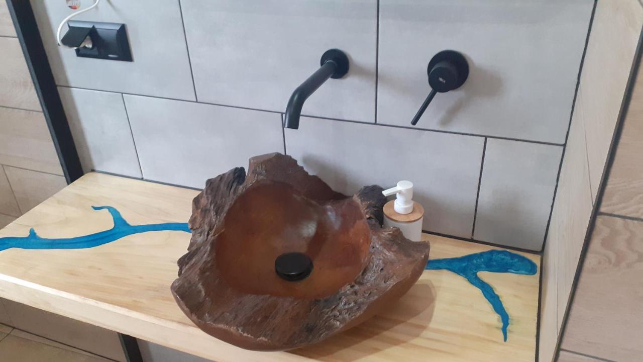 Chata Nad Termami Dzianisz Экстерьер фото