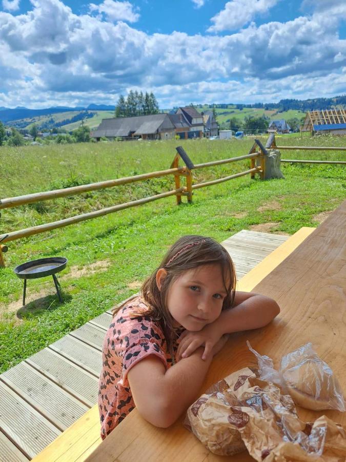 Chata Nad Termami Dzianisz Экстерьер фото