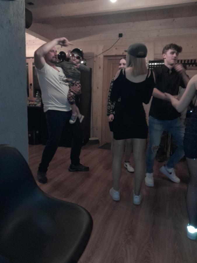Chata Nad Termami Dzianisz Экстерьер фото